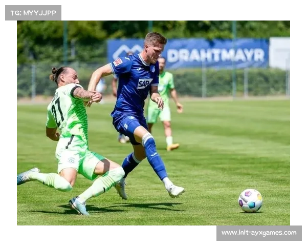 克拉马里奇三点射破门，霍芬海姆锋线展现统治力
