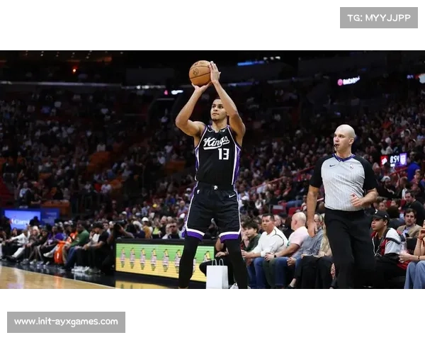 坎宁安22分11助攻主导活塞胜局,穆雷24分10助攻难救主 坎宁安22分11助攻主导活塞胜局,穆雷24分10助攻难救主